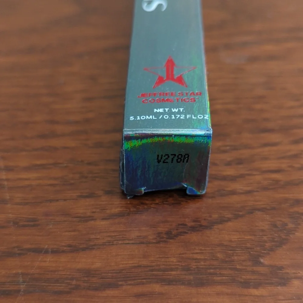 Jeffree Star Cosmetics Supreme Lip Gloss in Peachy Orange Red